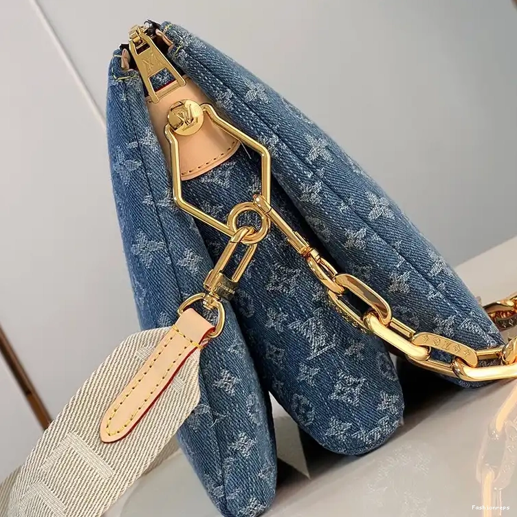Fashionrepsfam ru Bags LV 2401YA0056 0706